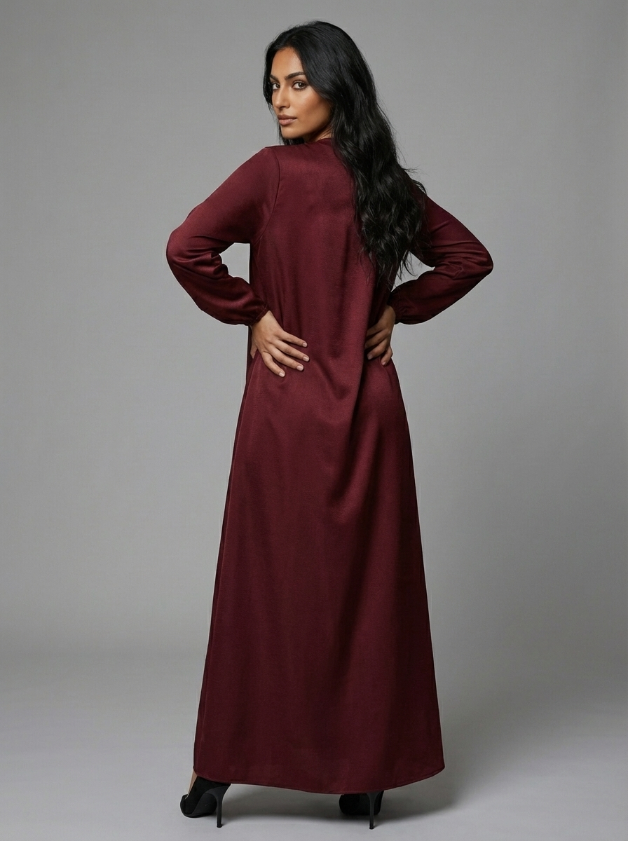 Traditional Abaya After AI modeling